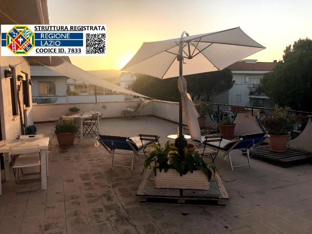 Attico Terramare - Beach & Maxi Terrace & Electricbbq Санта-Маринелла Екстер'єр фото