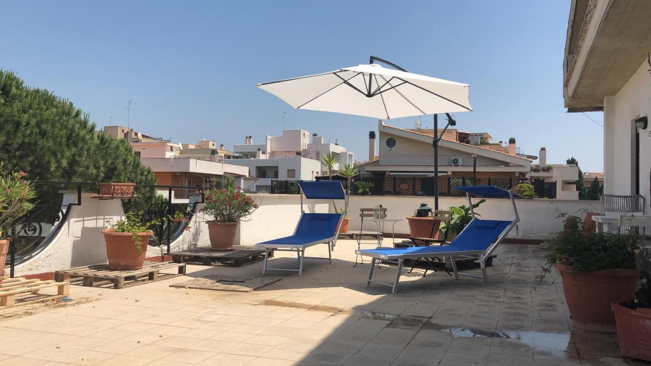 Attico Terramare - Beach & Maxi Terrace & Electricbbq Санта-Маринелла Екстер'єр фото